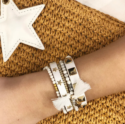 DARK - LEATHER STUD BRACELET WHITE W/GOLD